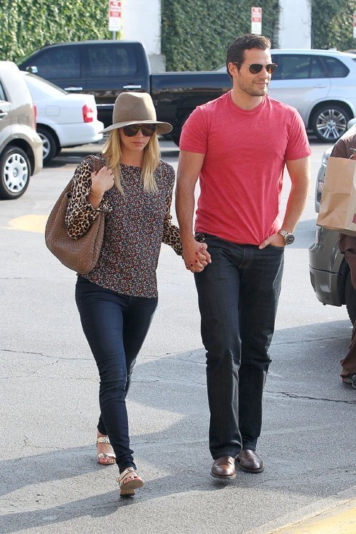 Генри Кэвилл