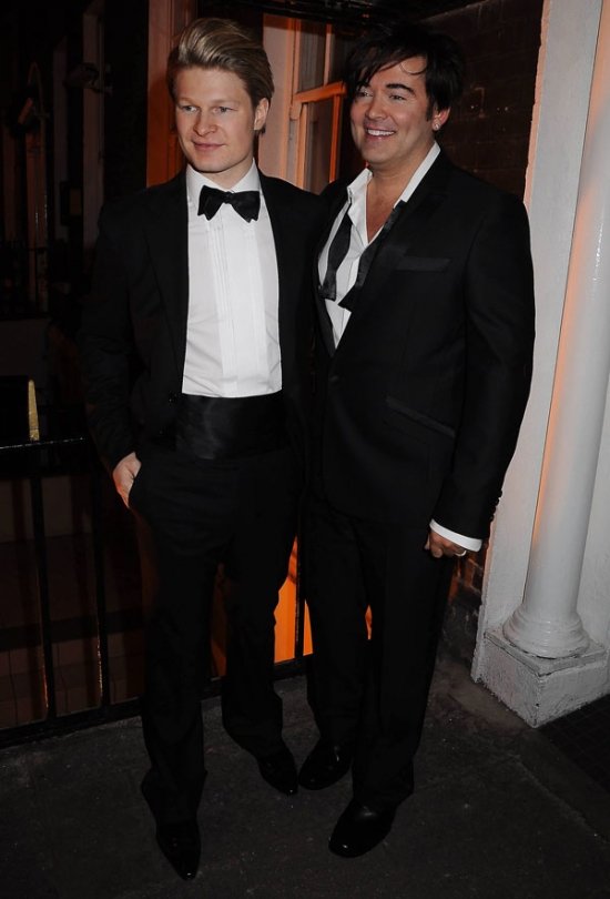 Имон Фаррел