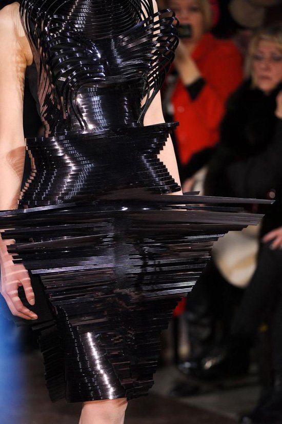 Ирис ван Херпен