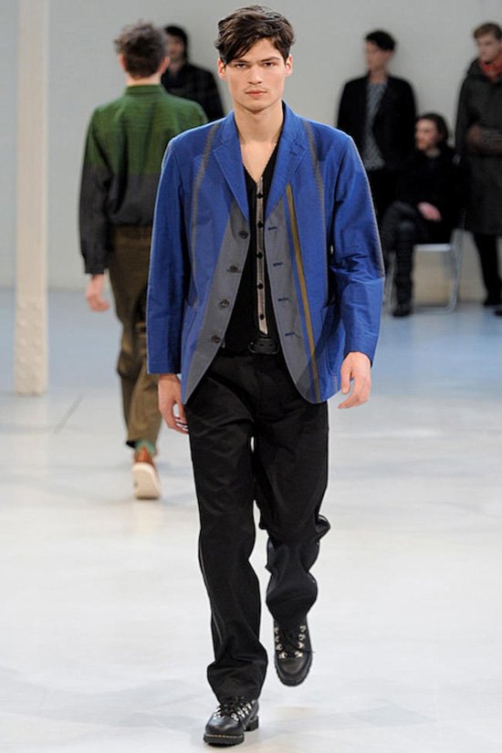 Иссей Мияке