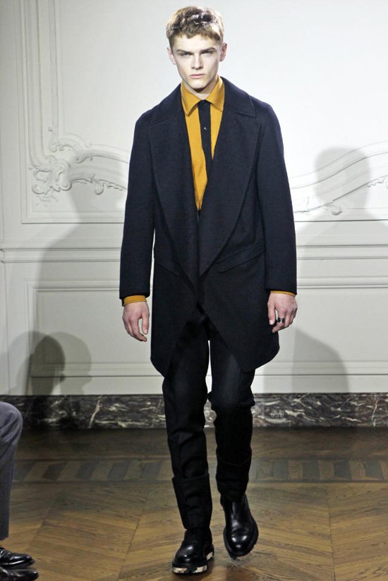 Ив Сен Лоран