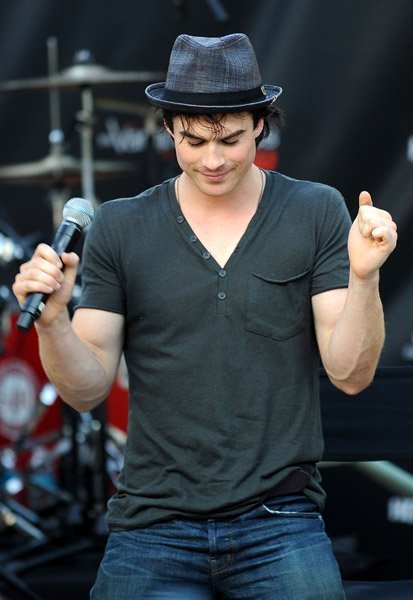 Йен Сомерхолдер