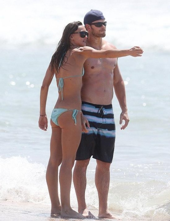 Келлан Латс