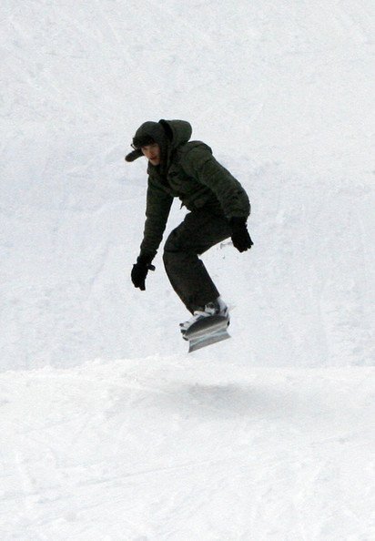 Келлан Латс