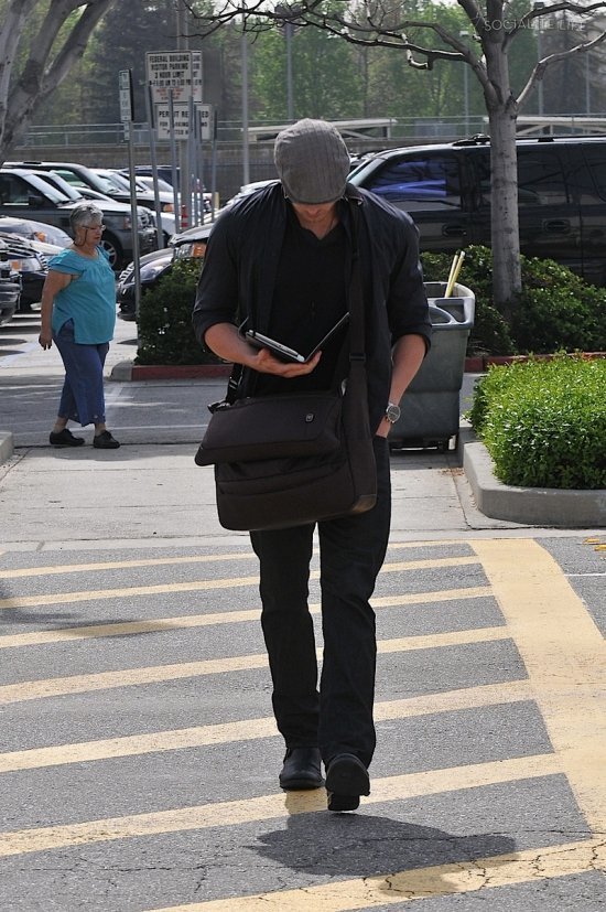 Келлан Латс