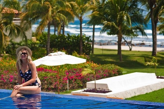 Кирстен Данст