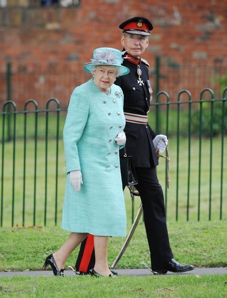 королева Елизавета