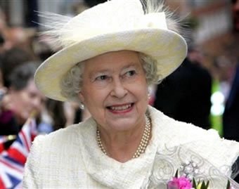 Королева Елизавета II