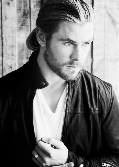 Крис Хемсворт