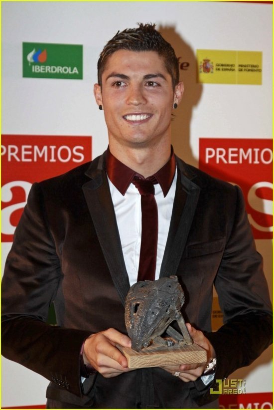 Криштиану Роналду18