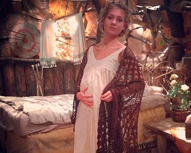 Кристина Асмус ушла в декрет