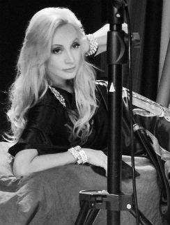 Кристина Орбакайте