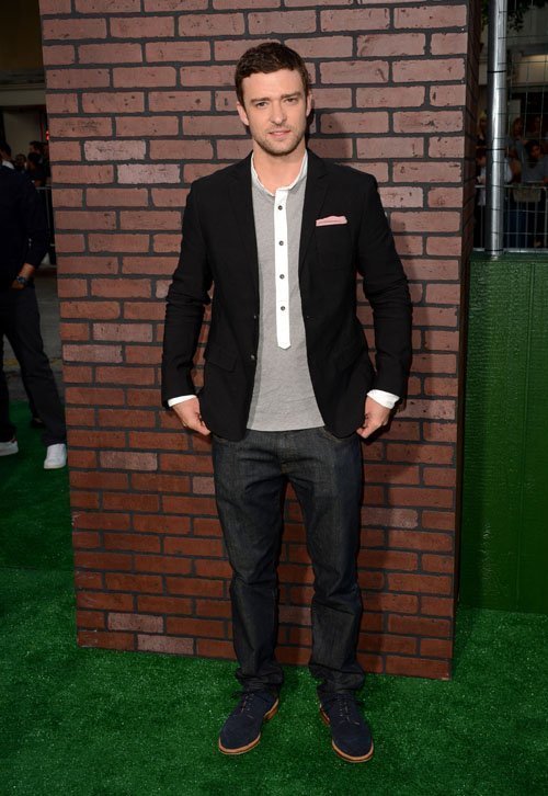 Крученый мяч