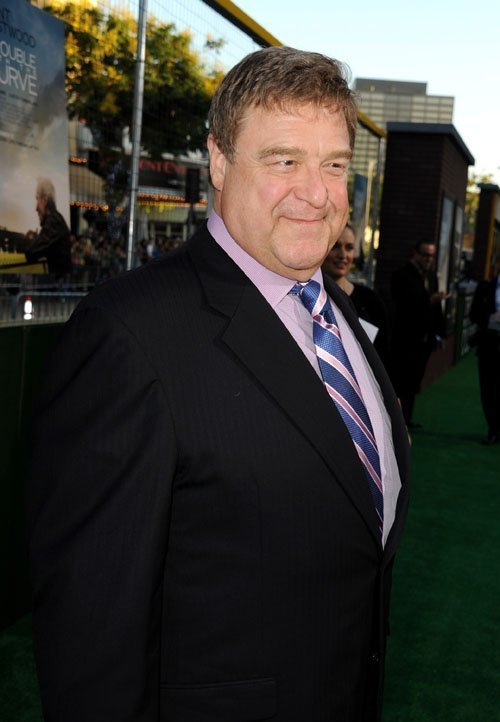 Крученый мяч