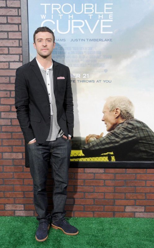 Крученый мяч