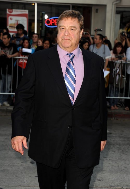 Крученый мяч