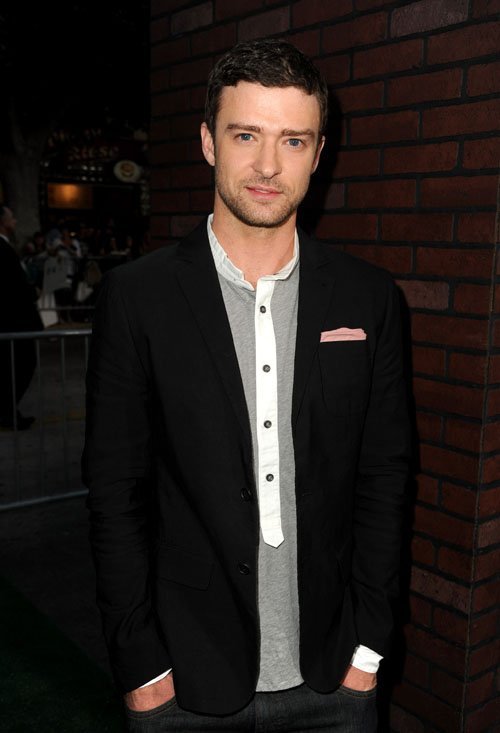 Крученый мяч