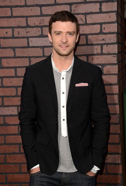 Крученый мяч