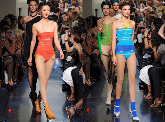 купальники