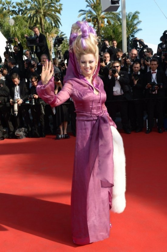 Лена Ленина