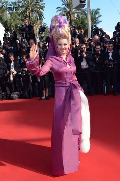 Лена Ленина