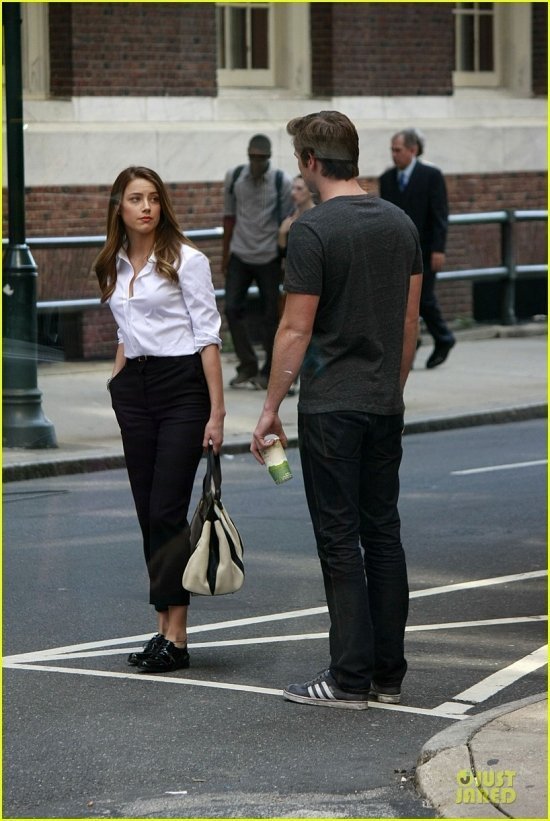 Лиам Хемсворт