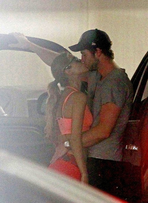 Лиам Хемсворт