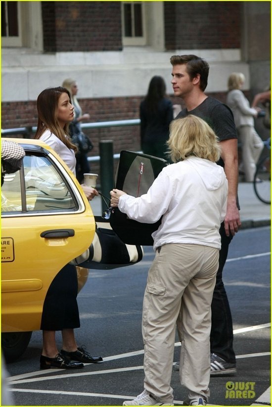 Лиам Хемсворт