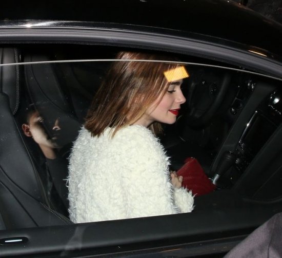 Лили Коллинз