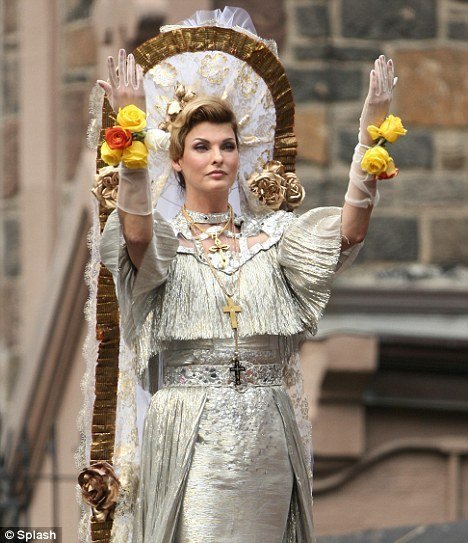 Линда Евангелиста