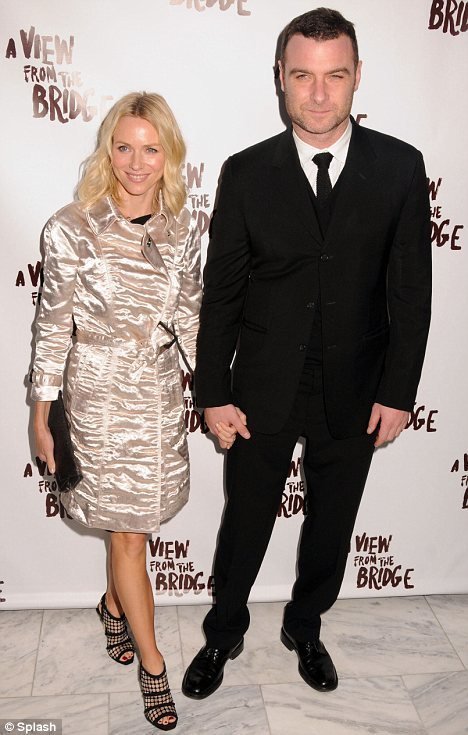 Лив Шрайбер