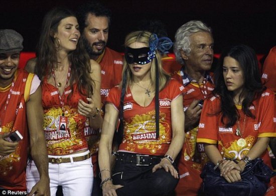 Мадонна и Хесус Лус