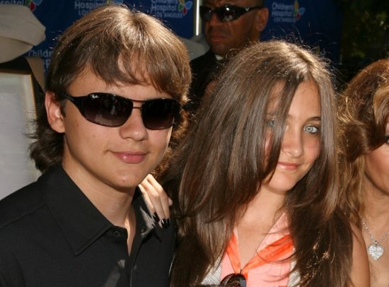 Майкл Джексон