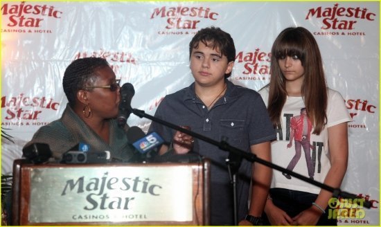 Майкл Джексон