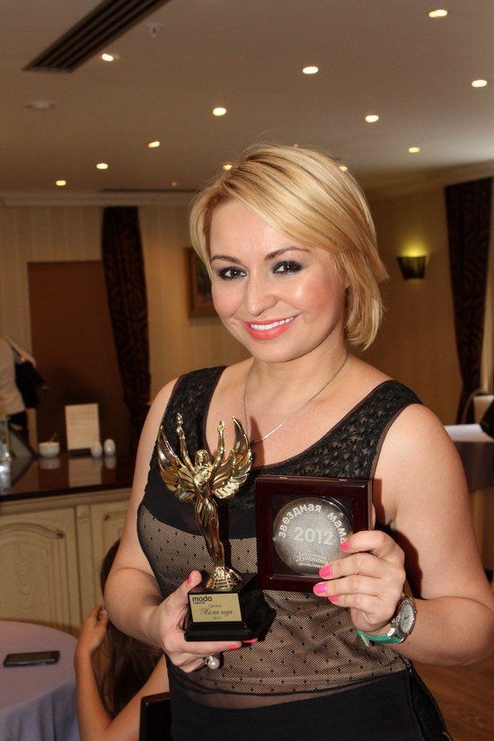 Мама года 2012
