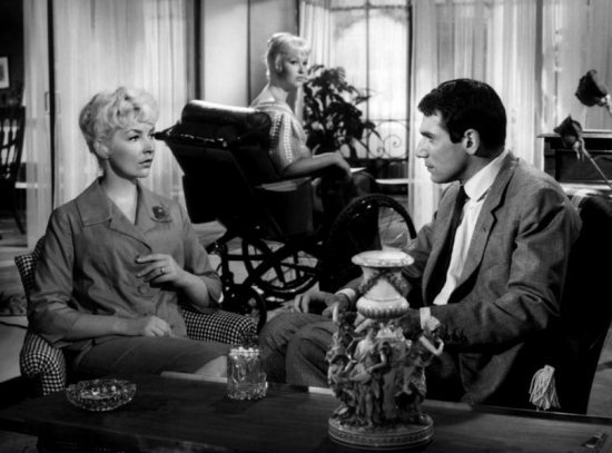 Марина Влади