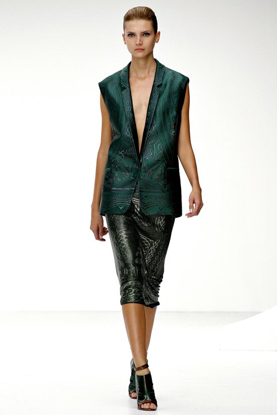 Мэри Катранзу