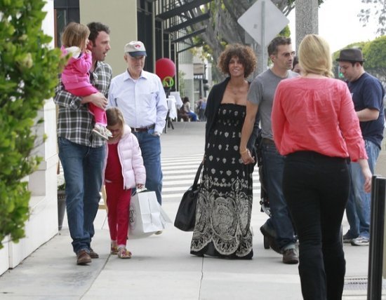 Международный день матери