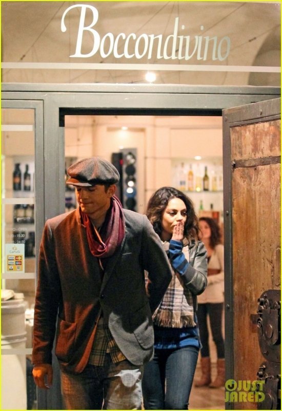 Мила и Эштон