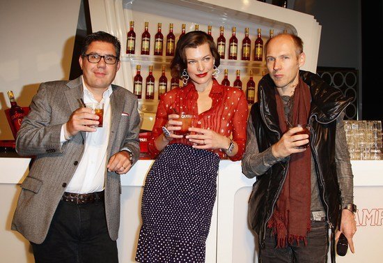 Милла Йовович