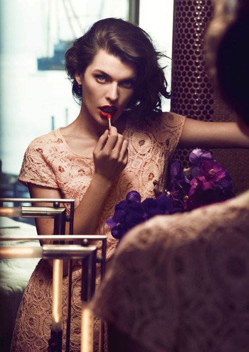 Милла Йовович