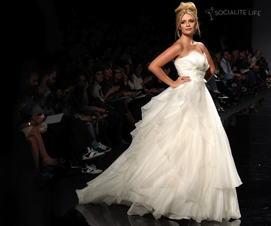 Миша Бартон