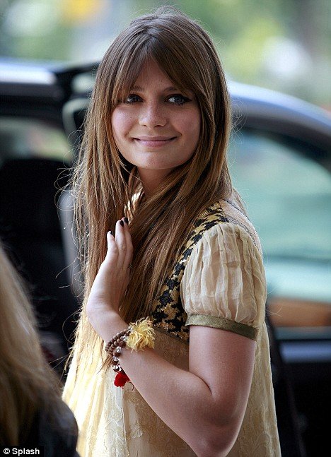 Миша Бартон