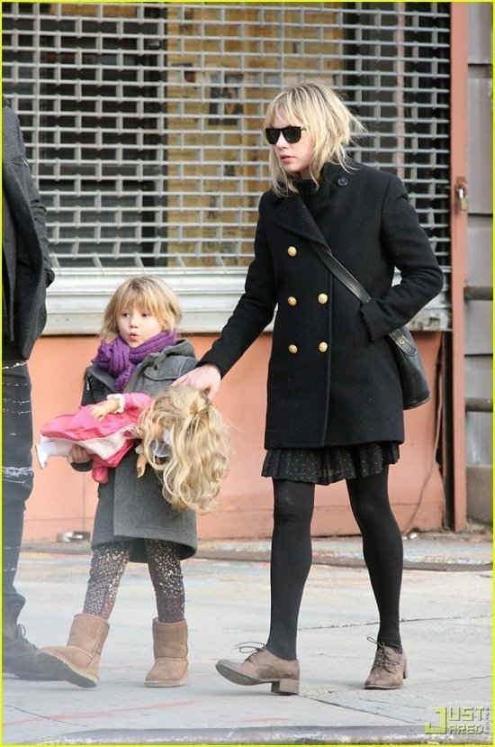 Мишель Уильямс и Матильда Леджер