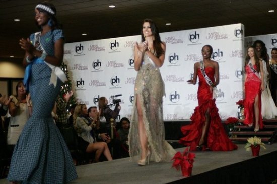 Мисс Вселенная 2012