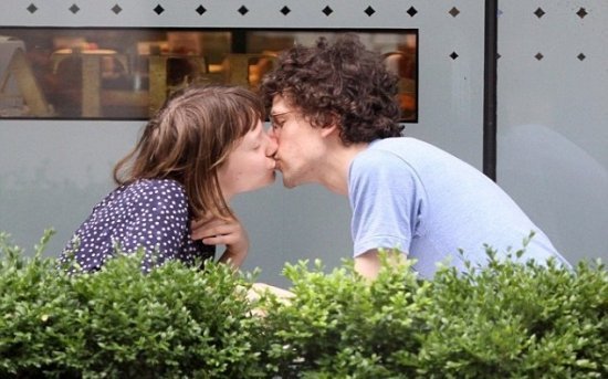 Мия Васиковска