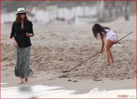 Моника Белуччи