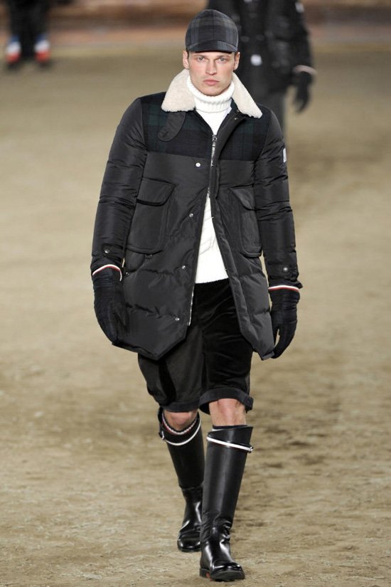 Монклер Гамм Блю