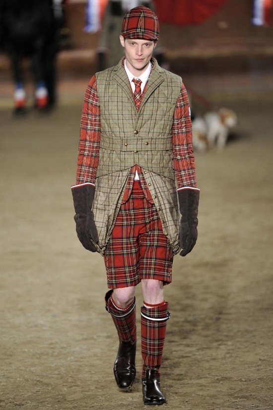 Монклер Гамм Блю