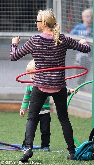 Наоми и Лив